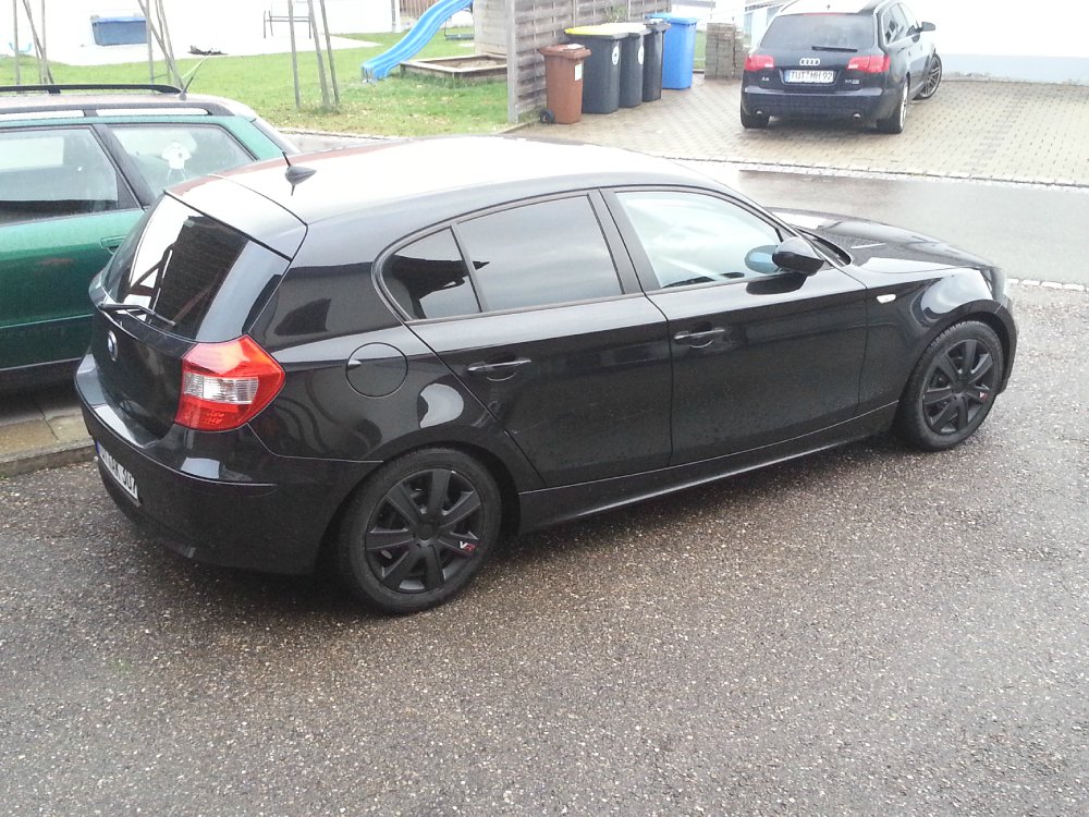 BMW 1er E87 120d - Wei auf schwarz - - 1er BMW - E81 / E82 / E87 / E88