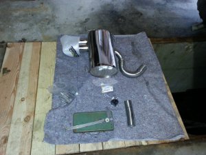 BMW 1er E87 120d - Wei� auf schwarz - - 1er BMW - E81 / E82 / E87 / E88