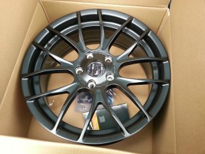 BMW 1er E87 120d - Wei auf schwarz - - 1er BMW - E81 / E82 / E87 / E88