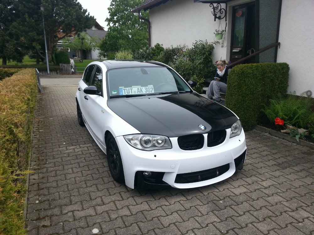BMW 1er E87 120d - Wei auf schwarz - - 1er BMW - E81 / E82 / E87 / E88