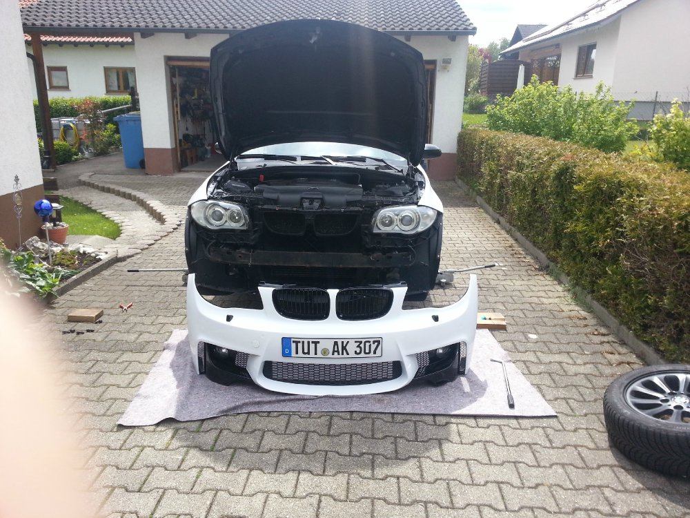BMW 1er E87 120d - Wei auf schwarz - - 1er BMW - E81 / E82 / E87 / E88