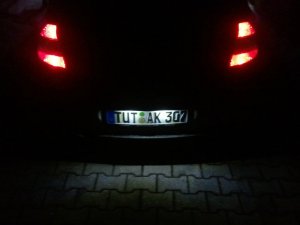 BMW 1er E87 120d - Wei auf schwarz - - 1er BMW - E81 / E82 / E87 / E88