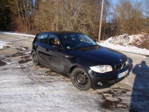 BMW 1er E87 120d - Wei auf schwarz - - 1er BMW - E81 / E82 / E87 / E88