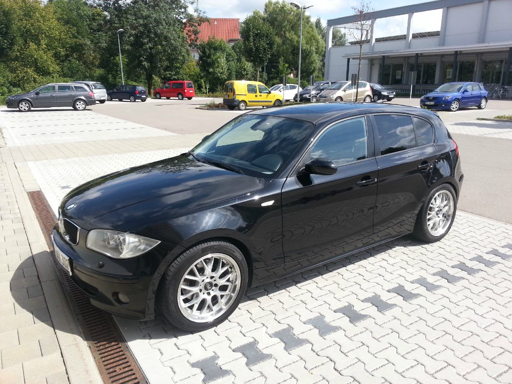 BMW 1er E87 120d - Wei auf schwarz - - 1er BMW - E81 / E82 / E87 / E88