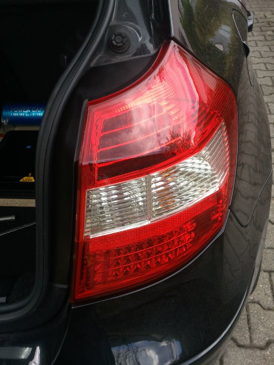 BMW 1er E87 120d - Wei auf schwarz - - 1er BMW - E81 / E82 / E87 / E88