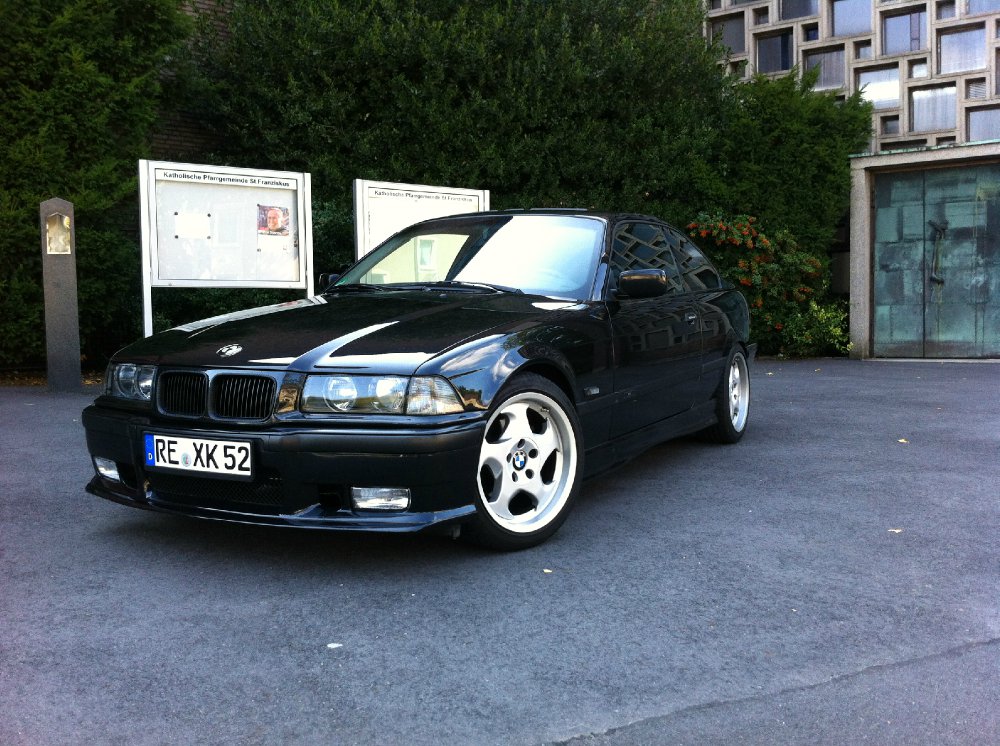 BMW 328i Coupe M-Styling - 3er BMW - E36