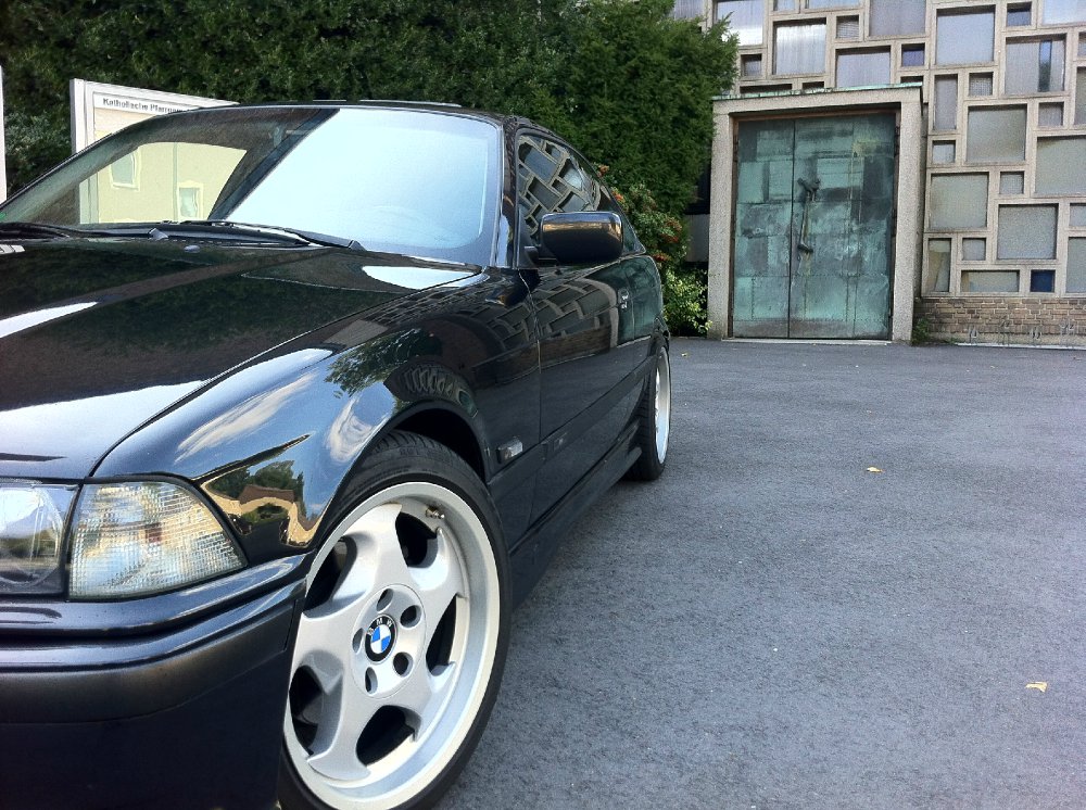 BMW 328i Coupe M-Styling - 3er BMW - E36