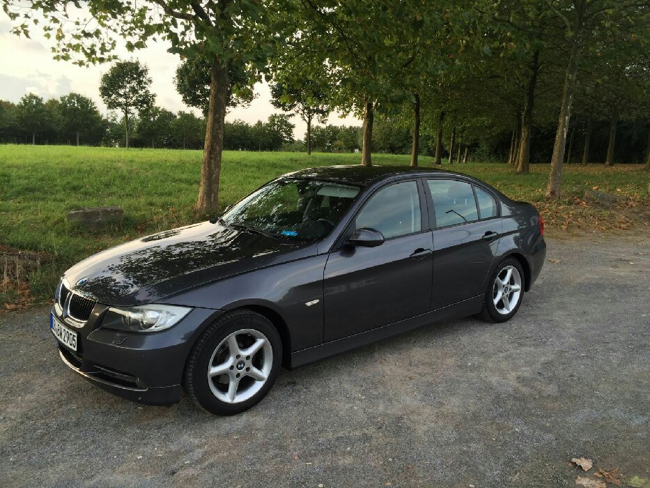 E90, 320i Limo - 3er BMW - E90 / E91 / E92 / E93