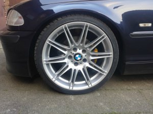BMW Styling 225 M Doppelspeche Felge in 8x19 ET 37 mit Hankook Ventus S1 EVO Reifen in 225/35/19 montiert vorn Hier auf einem 3er BMW E46 328i (Touring) Details zum Fahrzeug / Besitzer