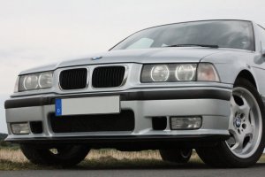323i Limo on M5 Throwing Stars - 3er BMW - E36
