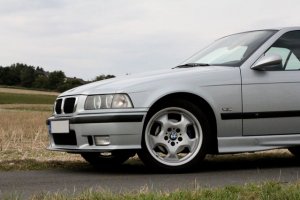 323i Limo on M5 Throwing Stars - 3er BMW - E36
