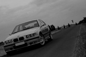 323i Limo on M5 Throwing Stars - 3er BMW - E36