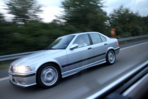 323i Limo on M5 Throwing Stars - 3er BMW - E36