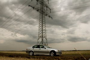 323i Limo on M5 Throwing Stars - 3er BMW - E36