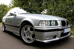 323i Limo on M5 Throwing Stars - 3er BMW - E36
