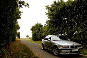 323i Limo on M5 Throwing Stars - 3er BMW - E36