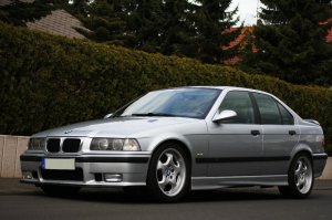 323i Limo on M5 Throwing Stars - 3er BMW - E36