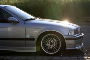 323i Limo on M5 Throwing Stars - 3er BMW - E36
