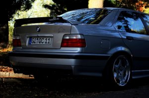 323i Limo on M5 Throwing Stars - 3er BMW - E36