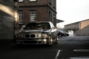 323i Limo on M5 Throwing Stars - 3er BMW - E36