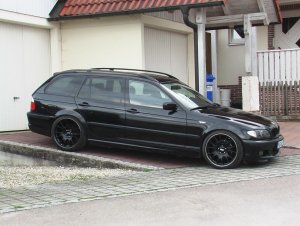 E46 Touring MII, black and a deeper colour - 3er BMW - E46