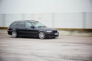 E46 Touring MII, black and a deeper colour - 3er BMW - E46