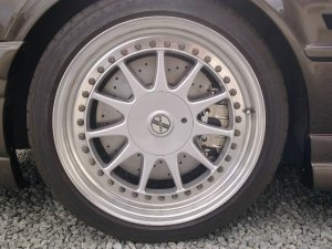 Hartge Racing Felge in 7.5x17 ET 25 mit Toyo Proxes T1R Reifen in 215/40/17 montiert vorn Hier auf einem 3er BMW E30 325i (Cabrio) Details zum Fahrzeug / Besitzer