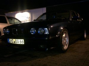 /// Verkauft :-(( - 5er BMW - E34