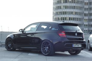 Back in Black - 1er BMW - E81 / E82 / E87 / E88