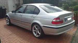 E46, 318i Totalschaden - 3er BMW - E46 E46, 318i Totalschaden - 3er BMW - E46