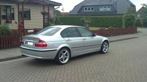 E46, 318i Totalschaden - 3er BMW - E46 E46, 318i Totalschaden - 3er BMW - E46