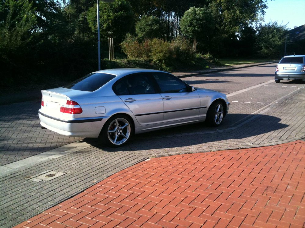 E46, 318i Totalschaden - 3er BMW - E46