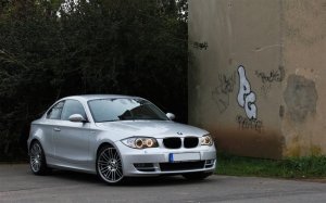 E82 125i Coup - titansilber - 1er BMW - E81 / E82 / E87 / E88