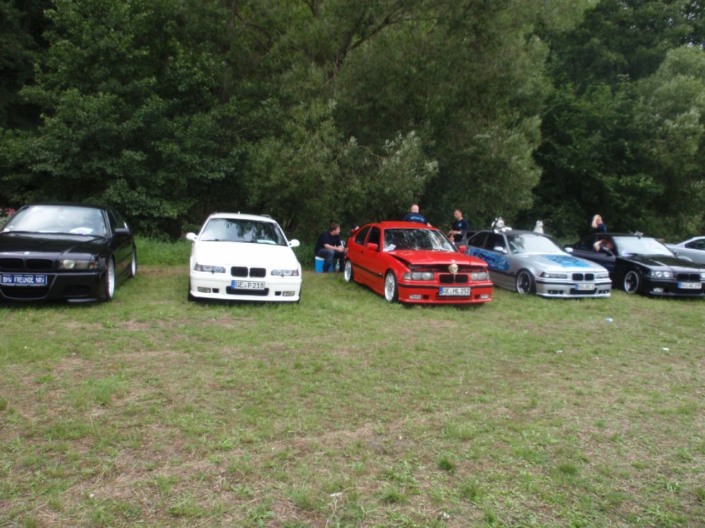 20. internationales BMW Treffen in Alar 6.08.2011 - Fotos von Treffen & Events