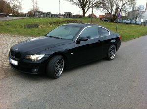 E92, 330d Coup - 3er BMW - E90 / E91 / E92 / E93