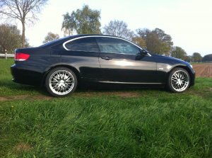 E92, 330d Coup - 3er BMW - E90 / E91 / E92 / E93