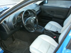 BMW E36 318i Limousine Individual Santorinblau II - 3er BMW - E36 BMW E36 318i Limousine Individual Santorinblau II - 3er BMW - E36