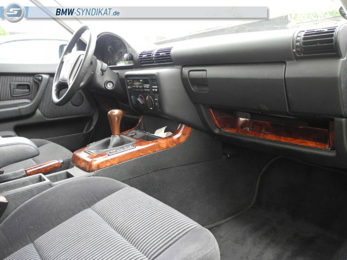 BMW E36 316i Compact Alaskablau Metallic - 3er BMW - E36