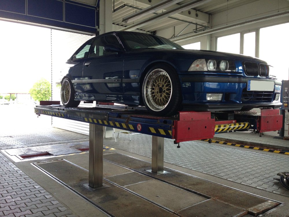 328i Coup mit RC090 - 3er BMW - E36