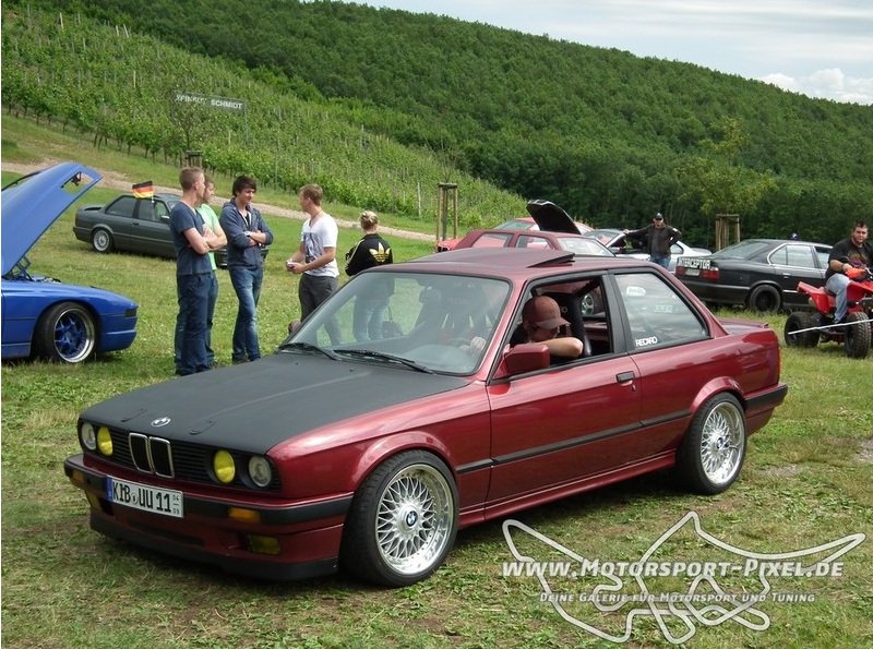 E30 330i - 3er BMW - E30