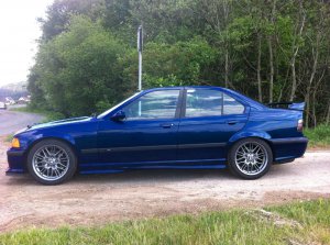 E36 SEDAN - 3er BMW - E36