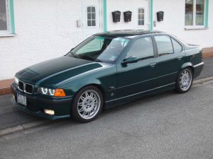 E36 SEDAN - 3er BMW - E36