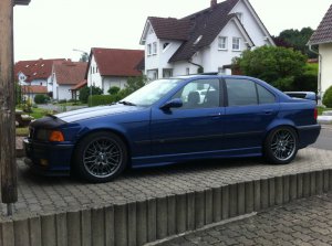 E36 SEDAN - 3er BMW - E36