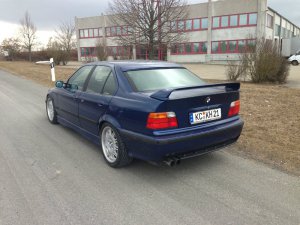 E36 SEDAN - 3er BMW - E36