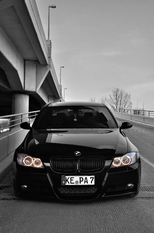 330D Deep Black - 3er BMW - E90 / E91 / E92 / E93