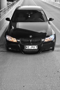 330D Deep Black - 3er BMW - E90 / E91 / E92 / E93 330D Deep Black - 3er BMW - E90 / E91 / E92 / E93