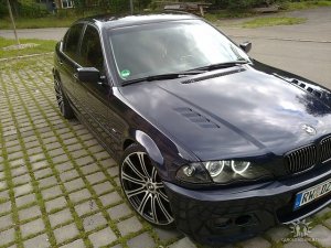 EX 320i E46 Blue Driver - 3er BMW - E46