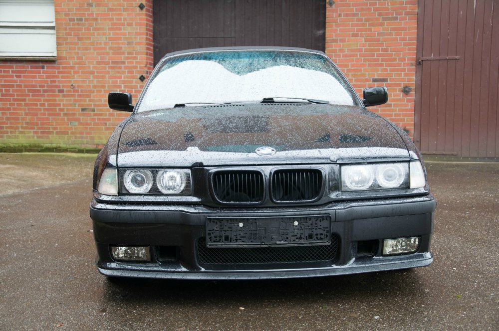 Schwarz, Schwarz, Schwarz 328iA - 3er BMW - E36