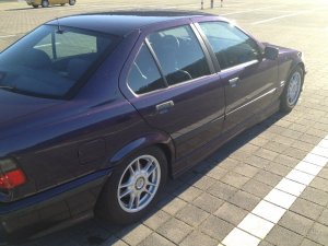 Bmw e36 323i Limo techno violett - 3er BMW - E36 Bmw e36 323i Limo techno violett - 3er BMW - E36