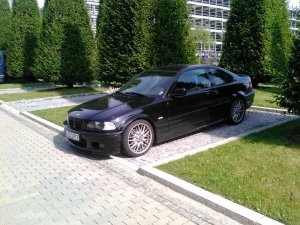 Klassisches Coupe leicht verändert - 3er BMW - E46 Klassisches Coupe leicht verändert - 3er BMW - E46